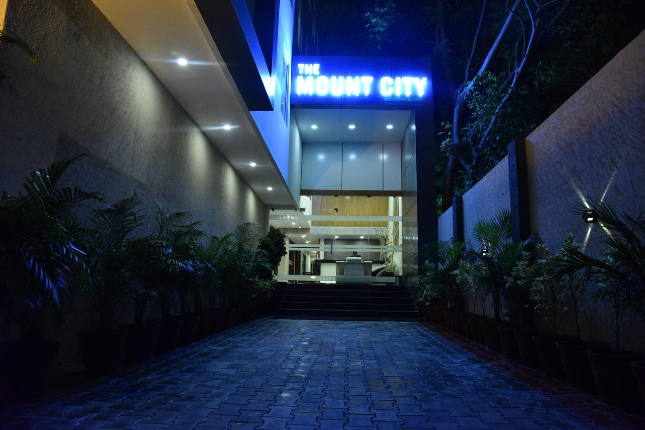 The Mount City Near Us Consulate Chennai Exteriör bild